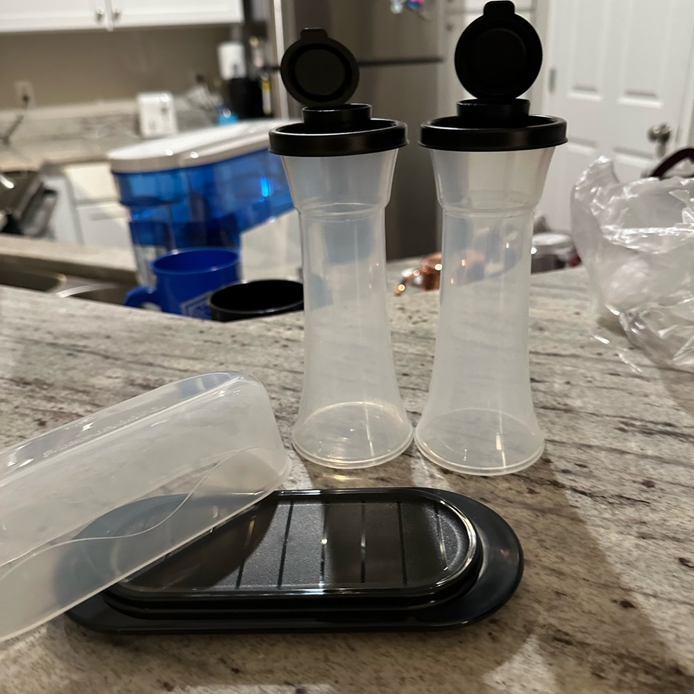 Limited Black Tupperware S&P shakers w/ matching butter dish
